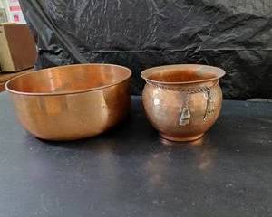 Vintage Copper Containers, one plan with one showing raised roping.