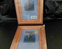Picture Frames, (2) Solid Wood 5x7.