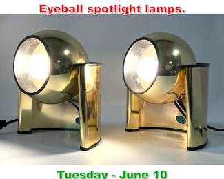 Lot 686 Pair Brass adjustable Eyeball spotlight lamps.