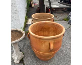 Lot 1463 No Serial pots 