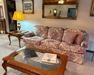 Super nice furniture. All in great shape.