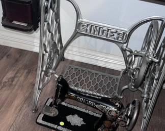 Singer Sewing Table and machine
