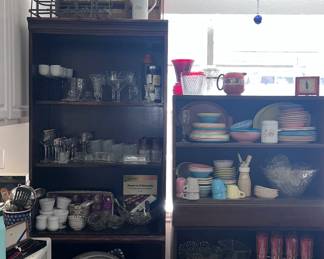 TONs of vintage kitchen items. Metal. Melamine. Aluminum. Glass. Crystal and much MORE!!