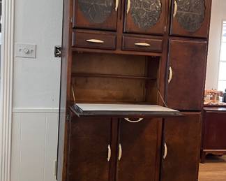 Kitchen multi-purpose cabinet