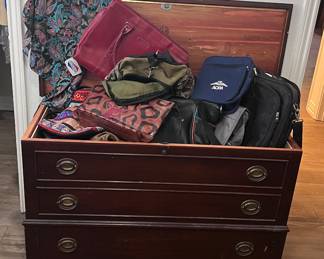 Lane Cedar Chest