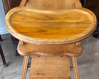 Vintage High-Chair