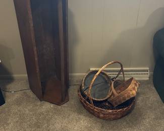 Wood tool box with baskets