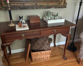 Sofa table
