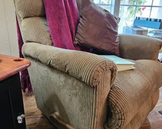 LaZBoy manual recliner