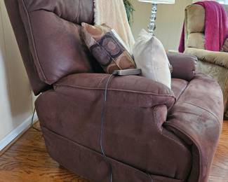 Catnapper powered recliner with heat and massage