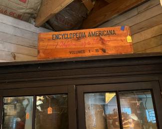 Advertising crate