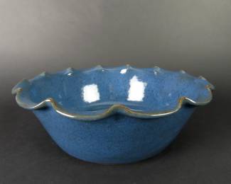 1991 Jugtown Ware Pottery Ruffled Edge Bowl