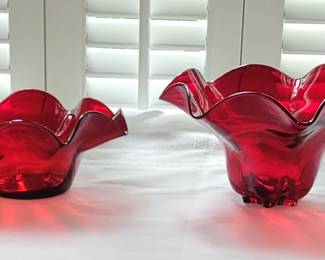 FABULOUS MID-CENTURY ART GLASS BOWLS - BLENKO ON THE RIGHT