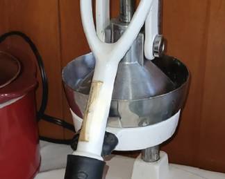 ORANGE-X CITRUS JUICER