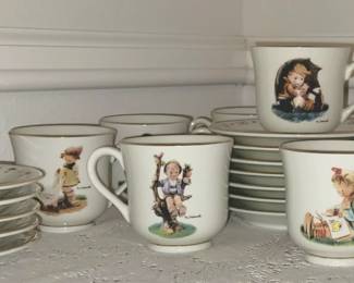 HUMMEL TEA SET