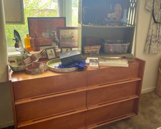 MCM bedroom set. Great condition