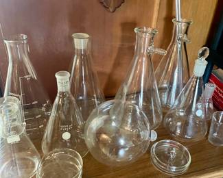 Pyrex lab flasks