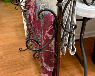 Quilt rack
