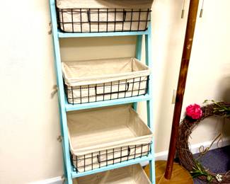 Pretty shelves with baskets