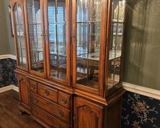 Thomasville Large China Cabinet, 1/2