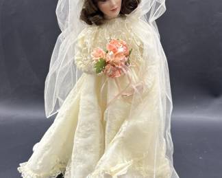 Ashton Drake Galleries Her Grandmother's Dress