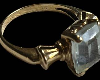 Authenticated 14K Aquamarine Stone Ring