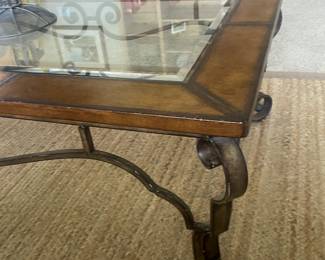 coffee table and rug