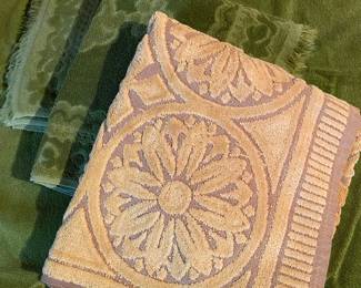 Vintage 70s towels