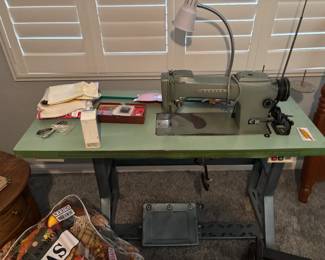 CONSER Commercial Sering Machine