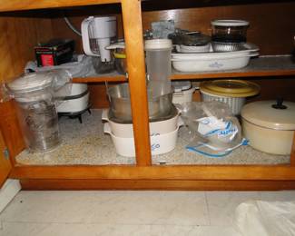 Vintage Kitchenware, Corningware