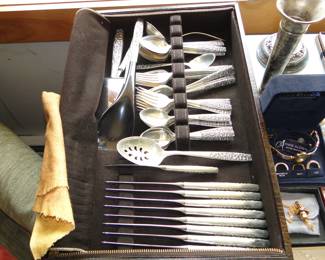 Towle Sterling Silver Set in vintage case