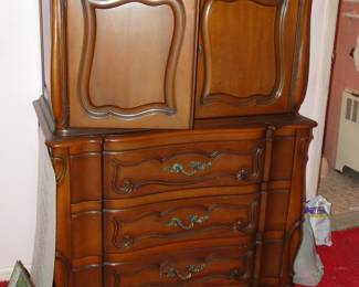 Vintage armoire