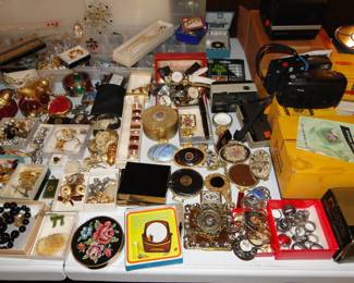 Lots of Vintage jewelry, pill boxes, compacts etc.