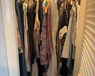 Women's New & Vintage Clothing Most S & M Sizes