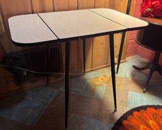 MCM Formica Top & Steel Base Drop Leaf Table (23"D x 18"/36"W x 29-1/2"H)