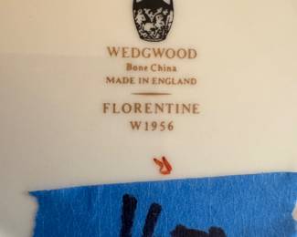 Wedgwood "Florentine" Porcelain China Plates (16pc)