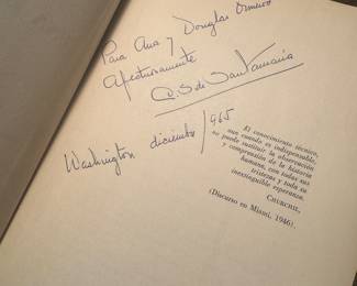 "Una Epoca Dificil" Autographed by Carlos Sanz de Santamaria