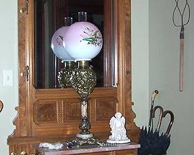 Victorian hall tree, Banquet lamp
