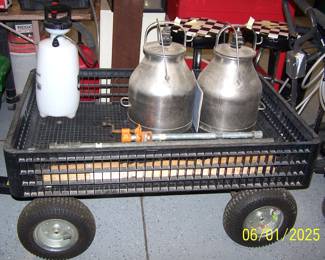 Yard cart, DeLaval milkers