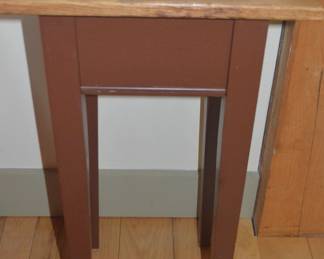 cute little accent table