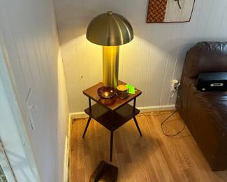 Floor lamp, mid-century table