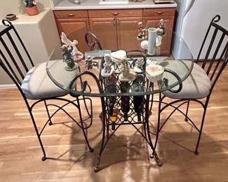 Tall Wine Table and Chairs