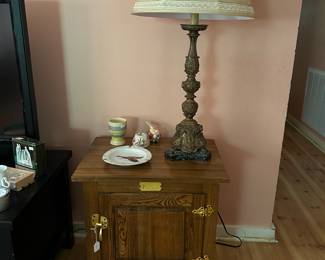 Wood Icebox End Table/Vintage Table Lamp