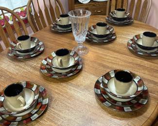 Taos 24 Piece Dinnerware Set, Service for 8 by Pflatzgraff
