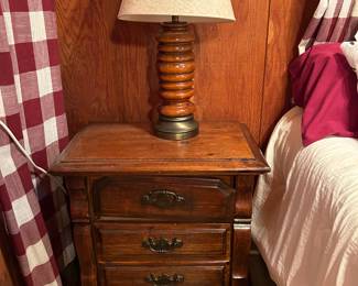 Solid Wood Night Stand/Mid Century Wooden Table Lamp
