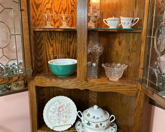 Vintage Pyrex Bowls/Glassware/Soup Tureen