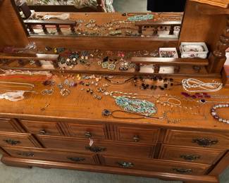 Ladies Jewelry