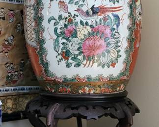 Ginger Jar with lid