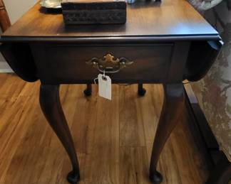 Vintage drop leaf end table