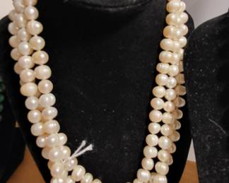 64" Ringed Cultured Pearls
